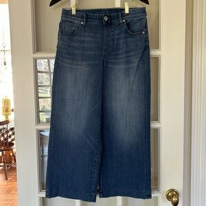 Wide leg cropped Jag jeans
